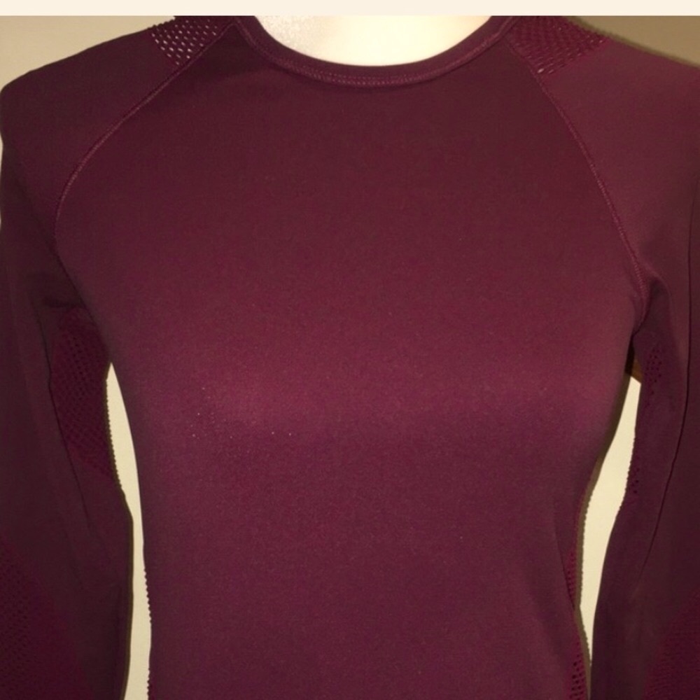 NEW✨ATHLETA Caliber Seamless Top / Auberge / Candy Apple / XS - Picture 7 of 16